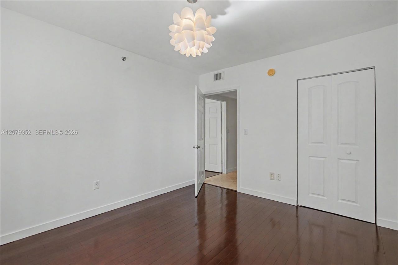 8888 Collins Ave , Unit 115, Surfside, FL 33154 Photo