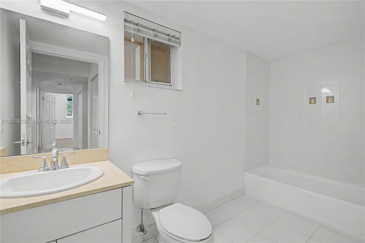 8888 Collins Ave , Unit 115, Surfside, FL 33154 Photo