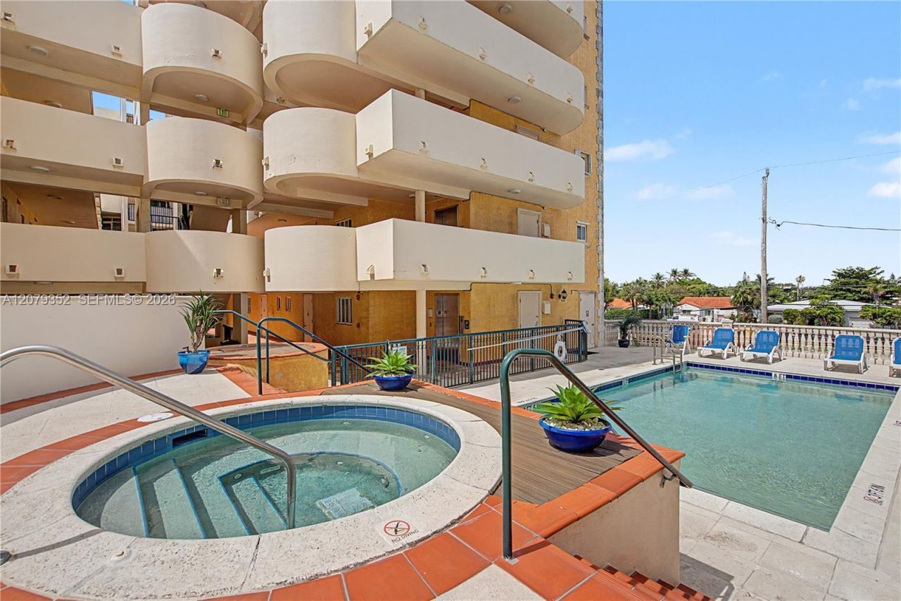 8888 Collins Ave , Unit 115, Surfside, FL 33154 Photo