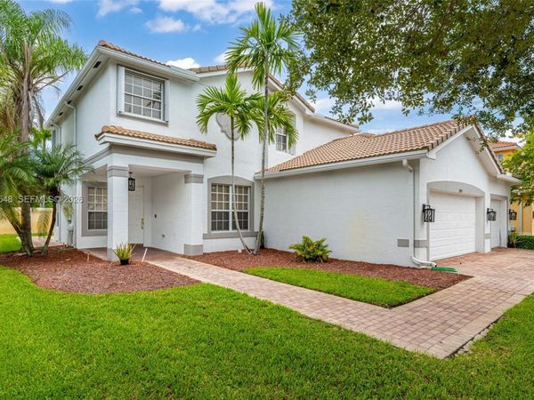 18051 SW 41st St, Miramar, FL 33029