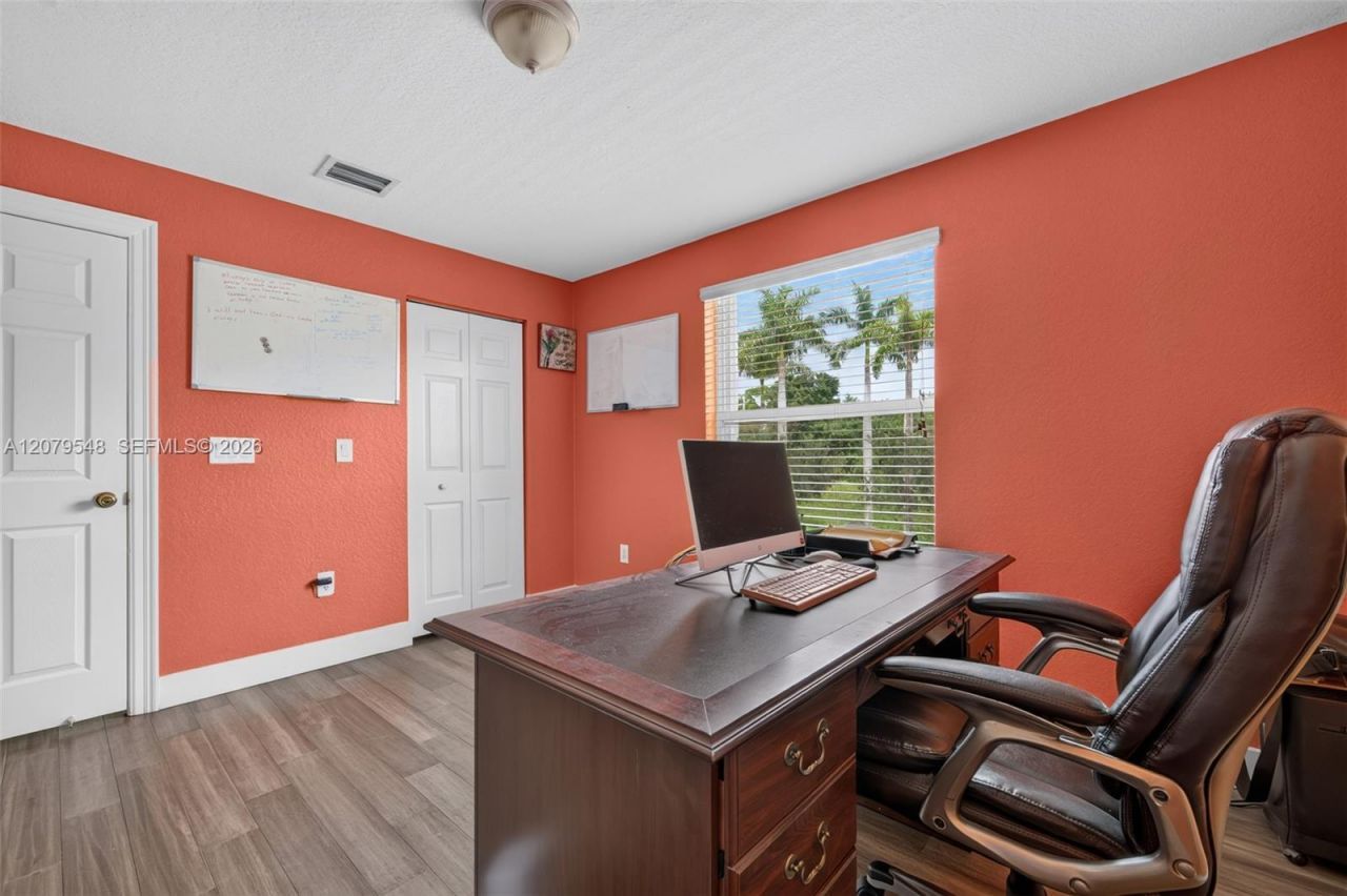 18051 SW 41st St, Miramar, FL 33029 Photo