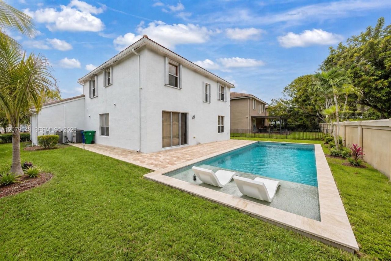 18051 SW 41st St, Miramar, FL 33029 Photo