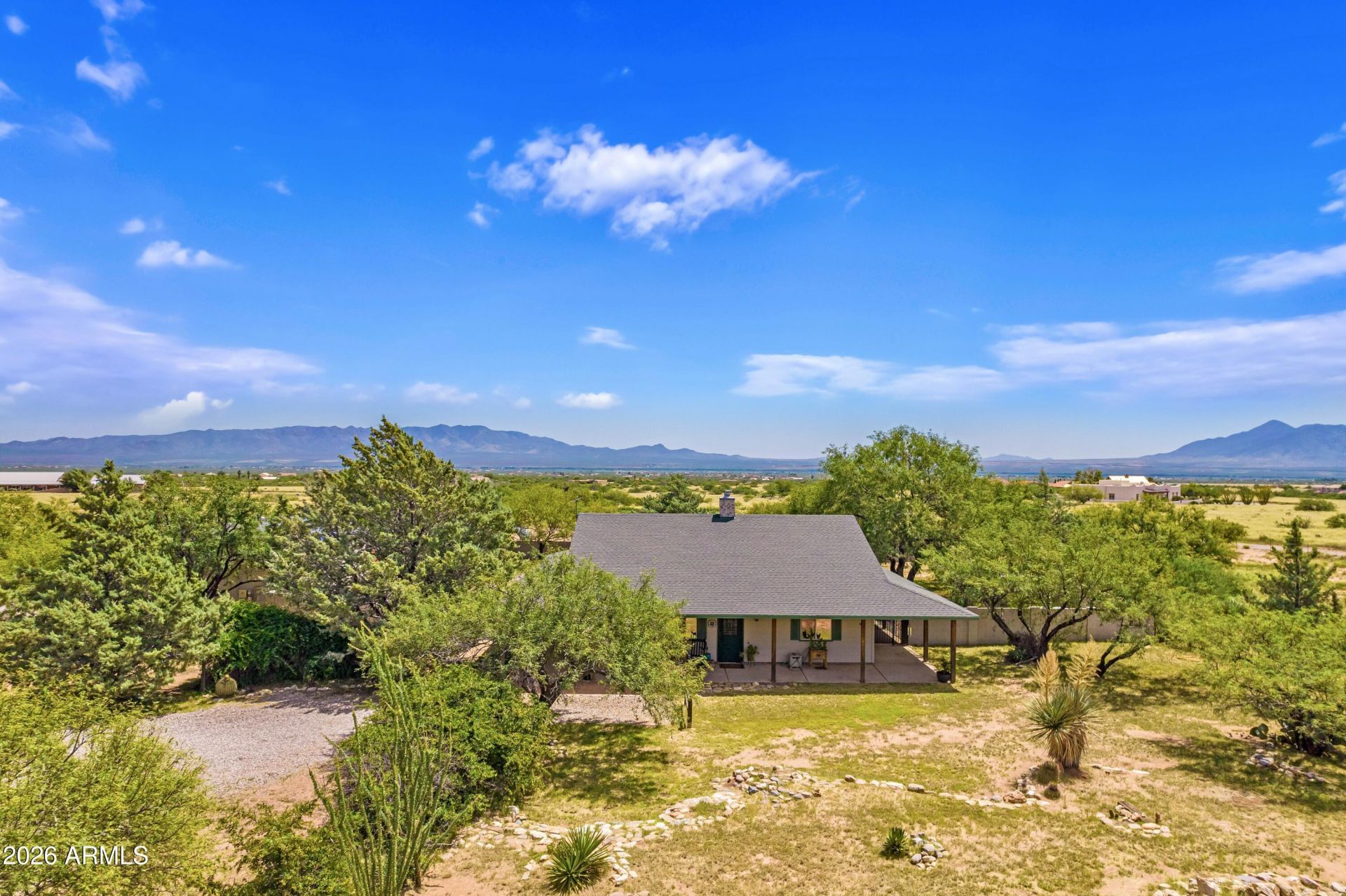 9009 S OAKRIDGE Drive, Hereford, AZ 85615