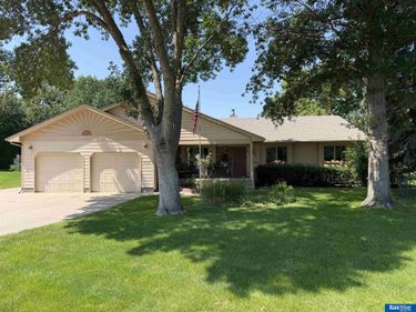 2132 Viking Place, Grand Island, NE 68803