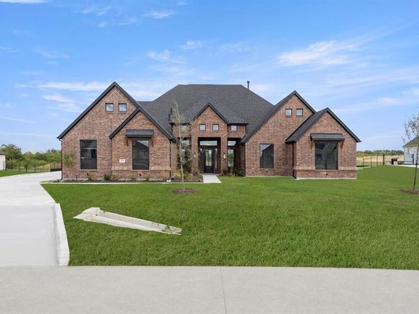 6633 Emerson Drive, Mesquite, TX 75114