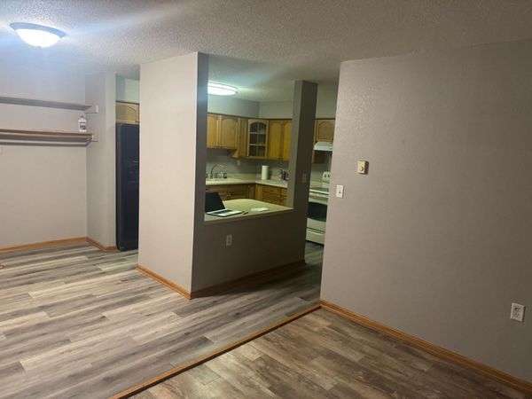 221 Grand Avenue W, Unit 306, South Saint Paul, MN 55075