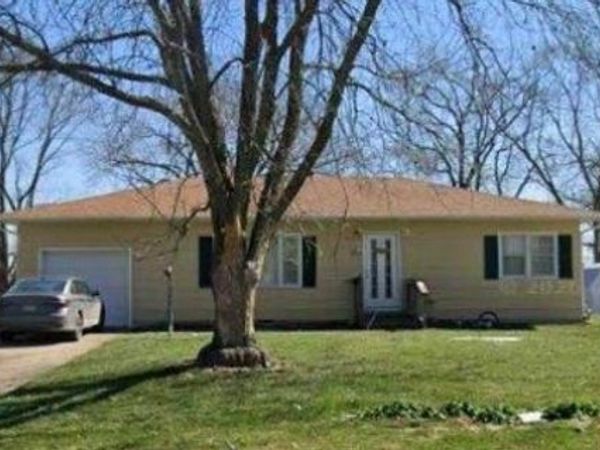 139 Hunt Street, Brookfield, MO 64628