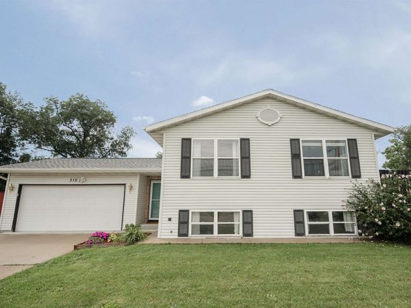 310 Marlboro Avenue, Edgerton, WI 53534