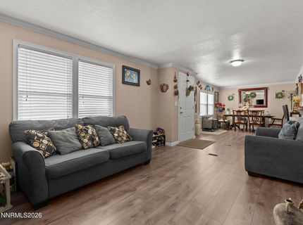 325 Gerdes Avenue, Sun Valley, NV 89433 Photo