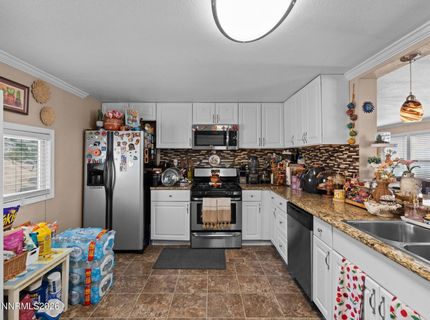 325 Gerdes Avenue, Sun Valley, NV 89433 Photo