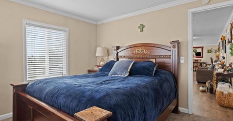 325 Gerdes Avenue, Sun Valley, NV 89433 Photo