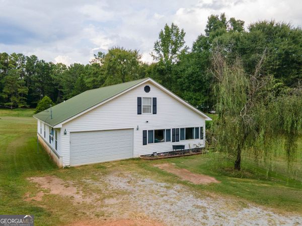 2151 Blue Creek Road, Hogansville, GA 30230
