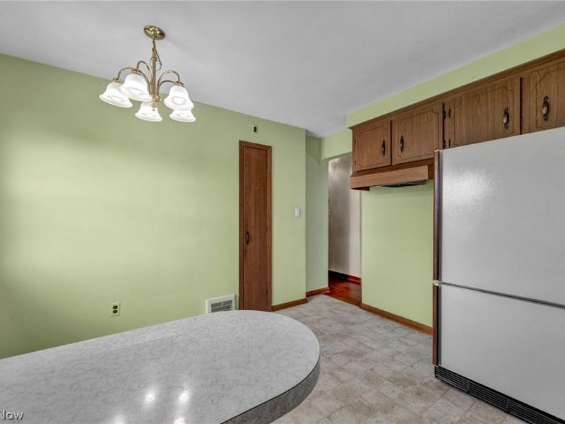 13107 Woodward Boulevard, Garfield Heights, OH 44125 Photo 13