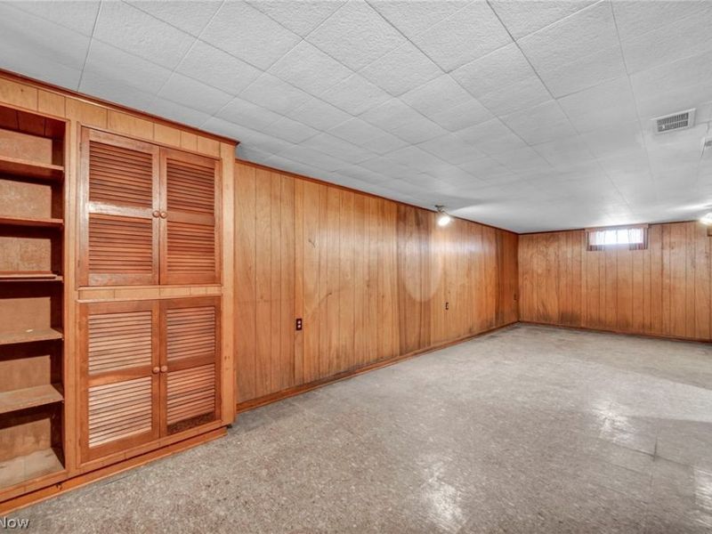 13107 Woodward Boulevard, Garfield Heights, OH 44125 Photo 30