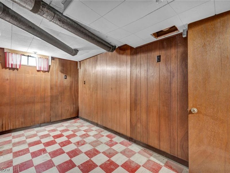 13107 Woodward Boulevard, Garfield Heights, OH 44125 Photo 37