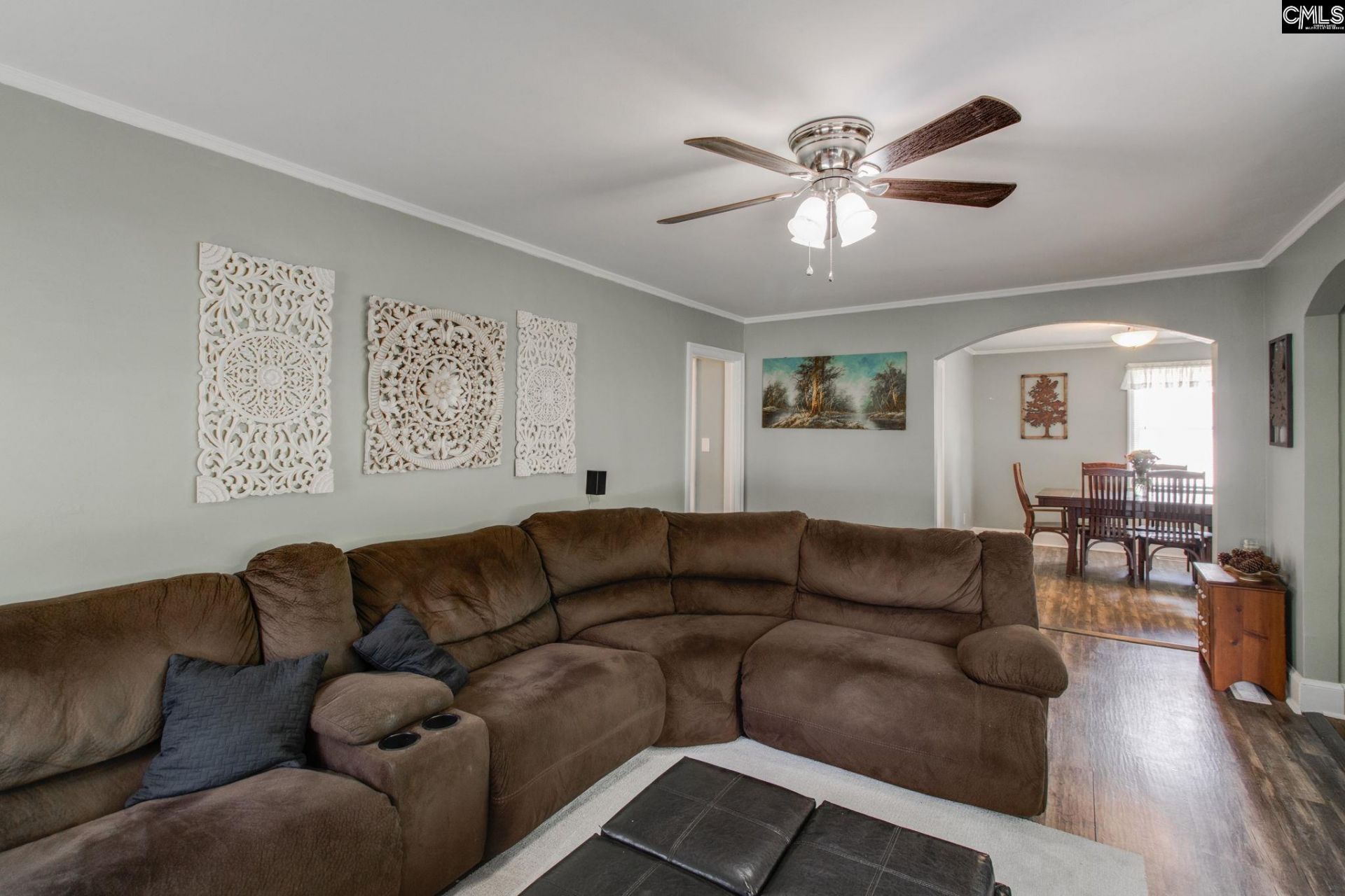 1012 Sherwood Lane  Photo 7