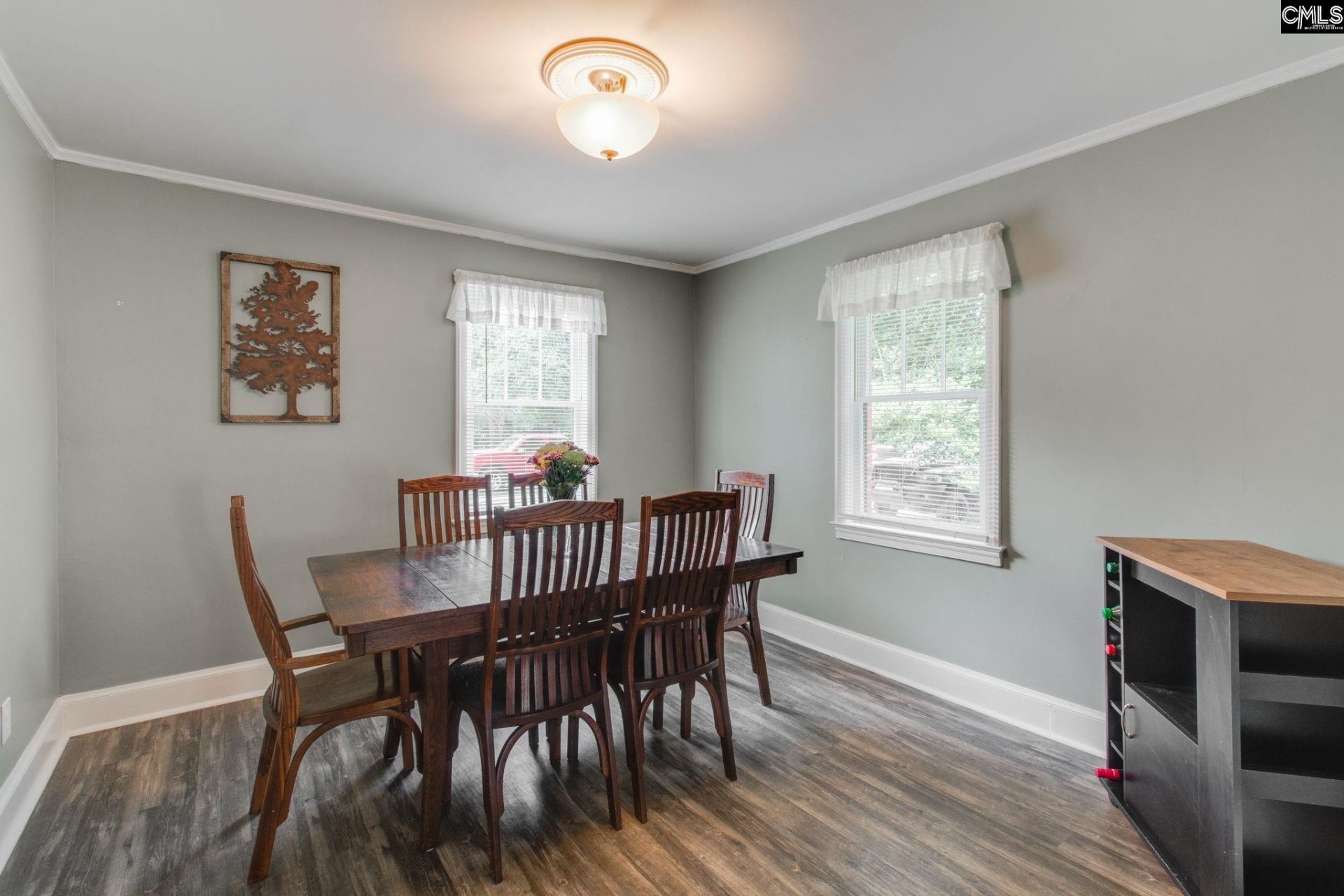 1012 Sherwood Lane  Photo 9