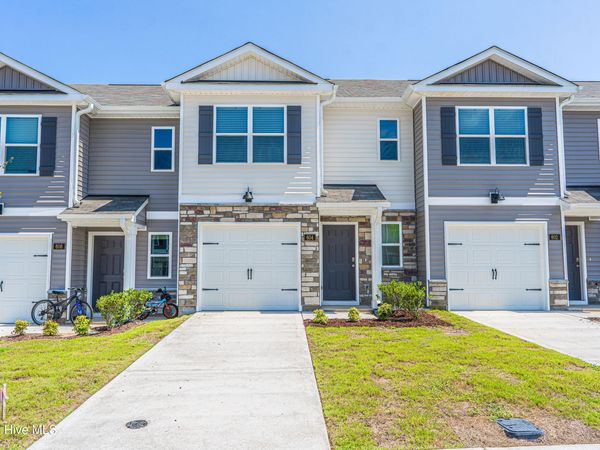 604 Wilder Bloom Path , Aberdeen, NC 28315
