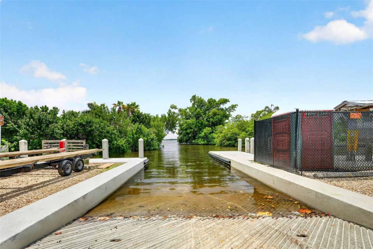 341 Shore Drive, Ellenton, FL 34222 Photo