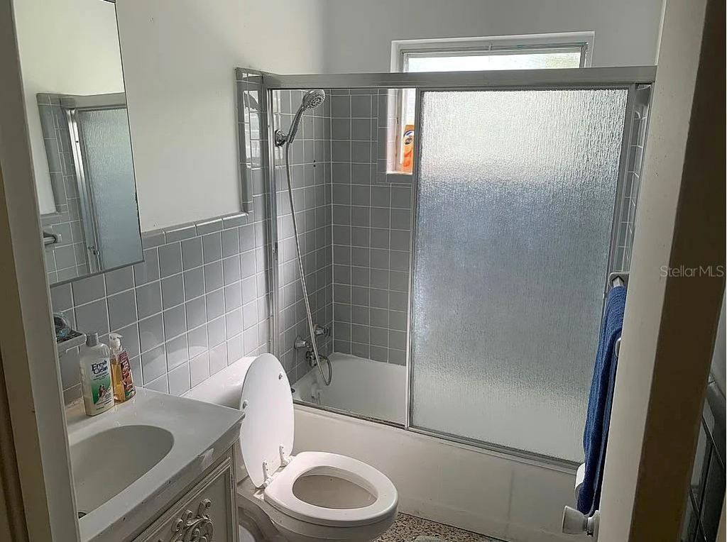 2695 S East Avenue , Sarasota, FL 34239 Photo