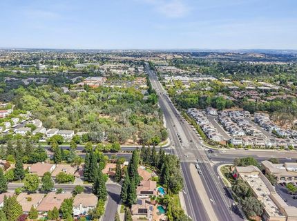 2814 Barret Dr, Roseville, CA 95661 Photo