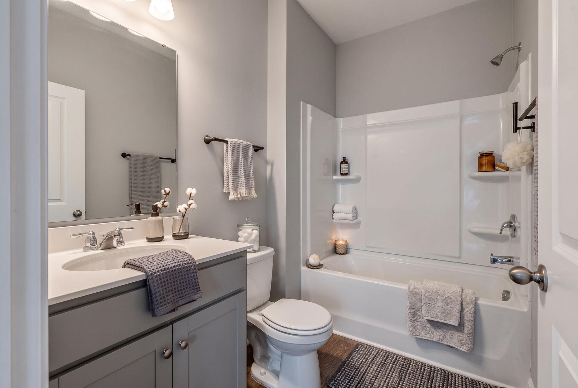 706 Ladywood Photo 27