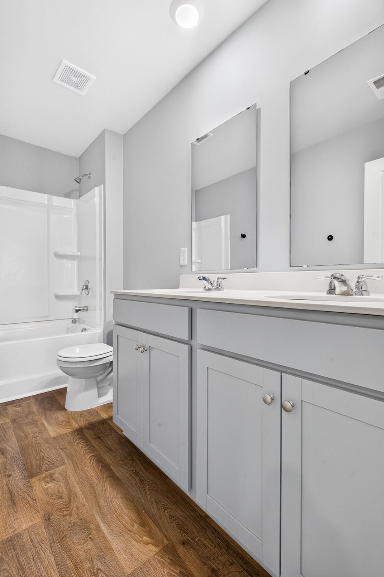 706 Ladywood Photo 46