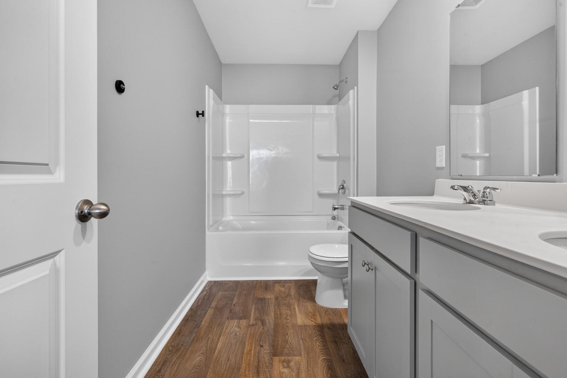 706 Ladywood Photo 49