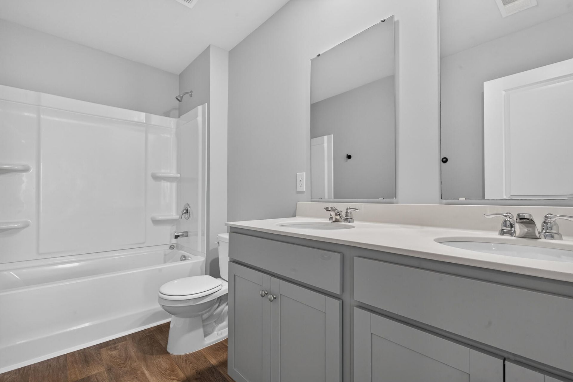 706 Ladywood Photo 51