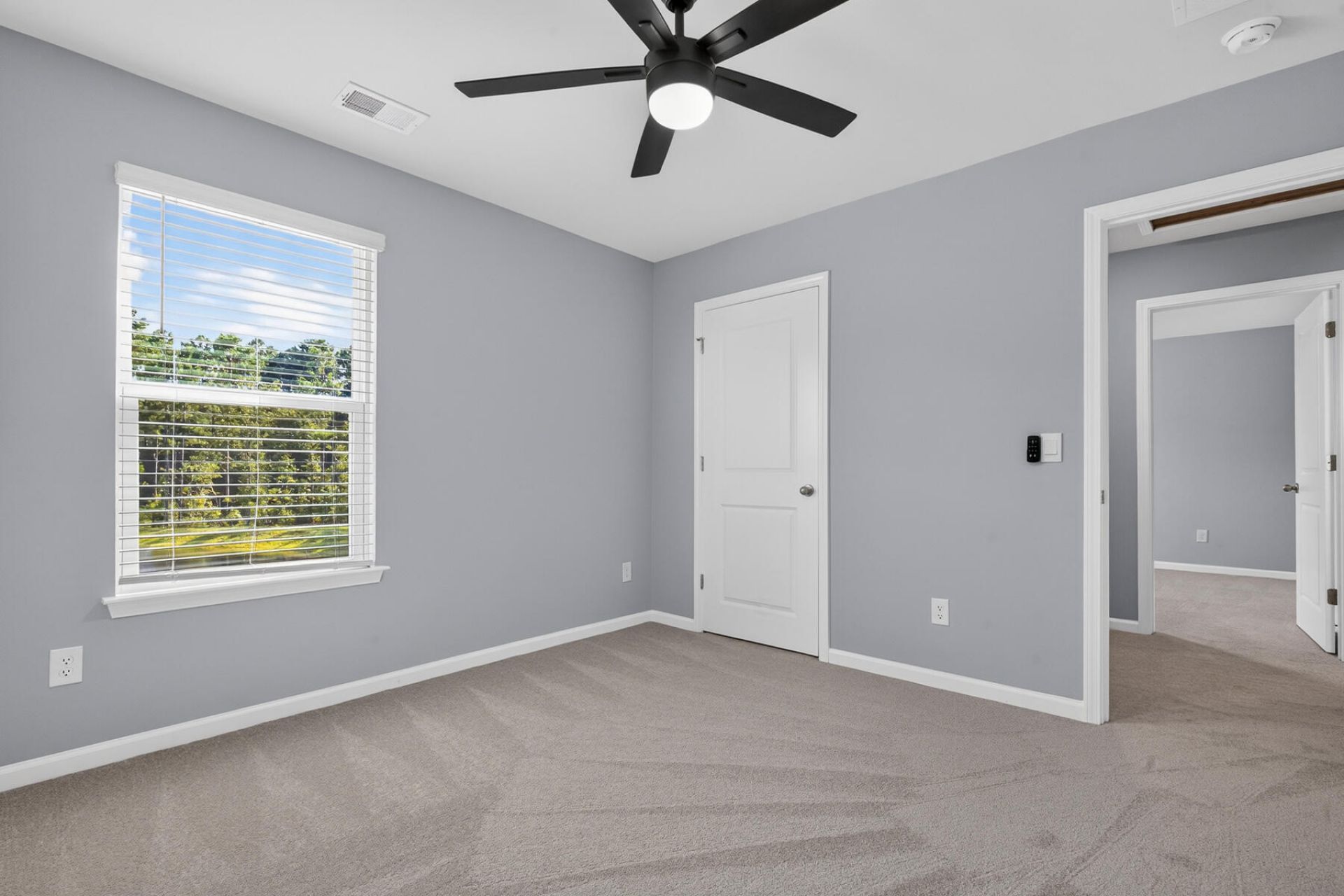 706 Ladywood Photo 53