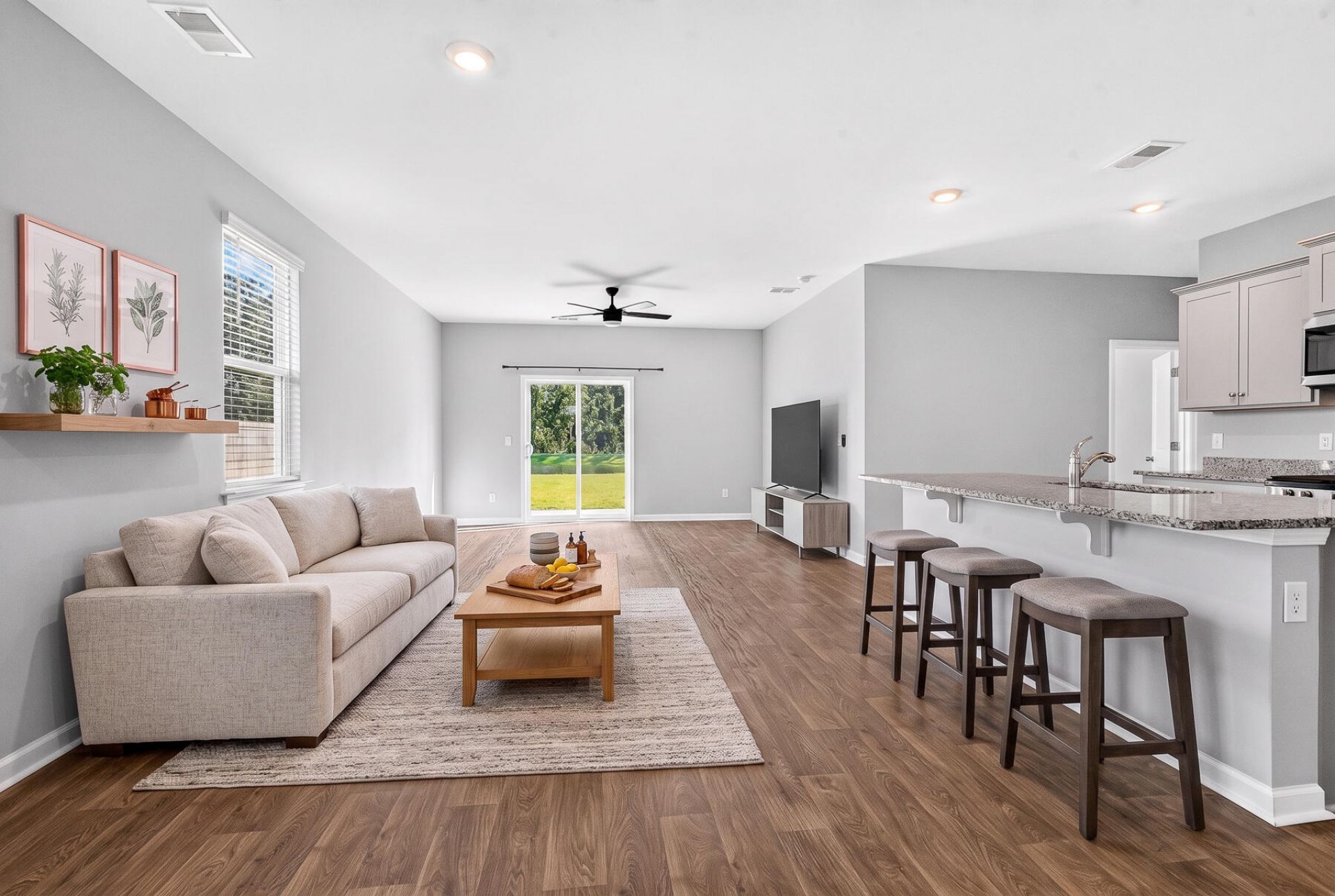 706 Ladywood Photo 9