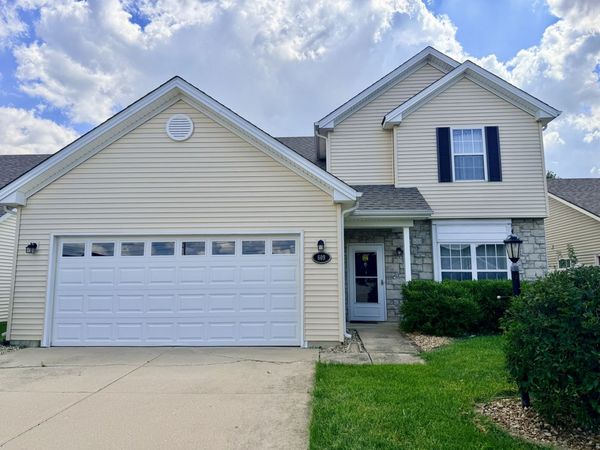 609 Lauterbur Lane , Champaign, IL 61822