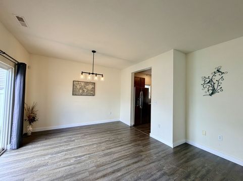 Main Photo