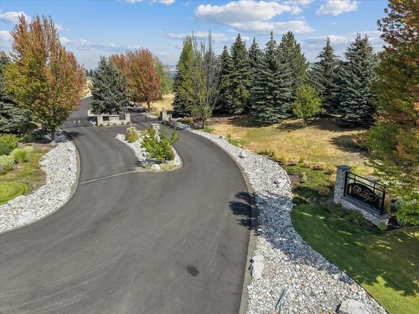 13524 S Greyhawk Ln, Spokane, WA 99224
