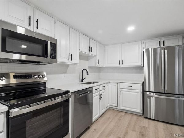 13901 E Marina Drive, Unit 102, Aurora, CO 80014