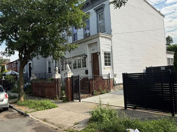 537 Jerome Street , Brooklyn, NY 11207
