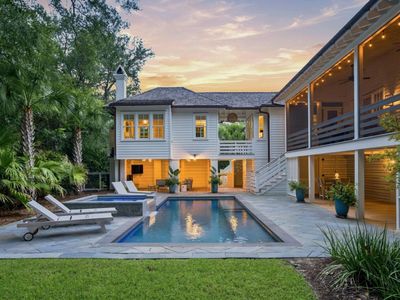 313 Station 30 Street, Sullivans Island, SC 29482