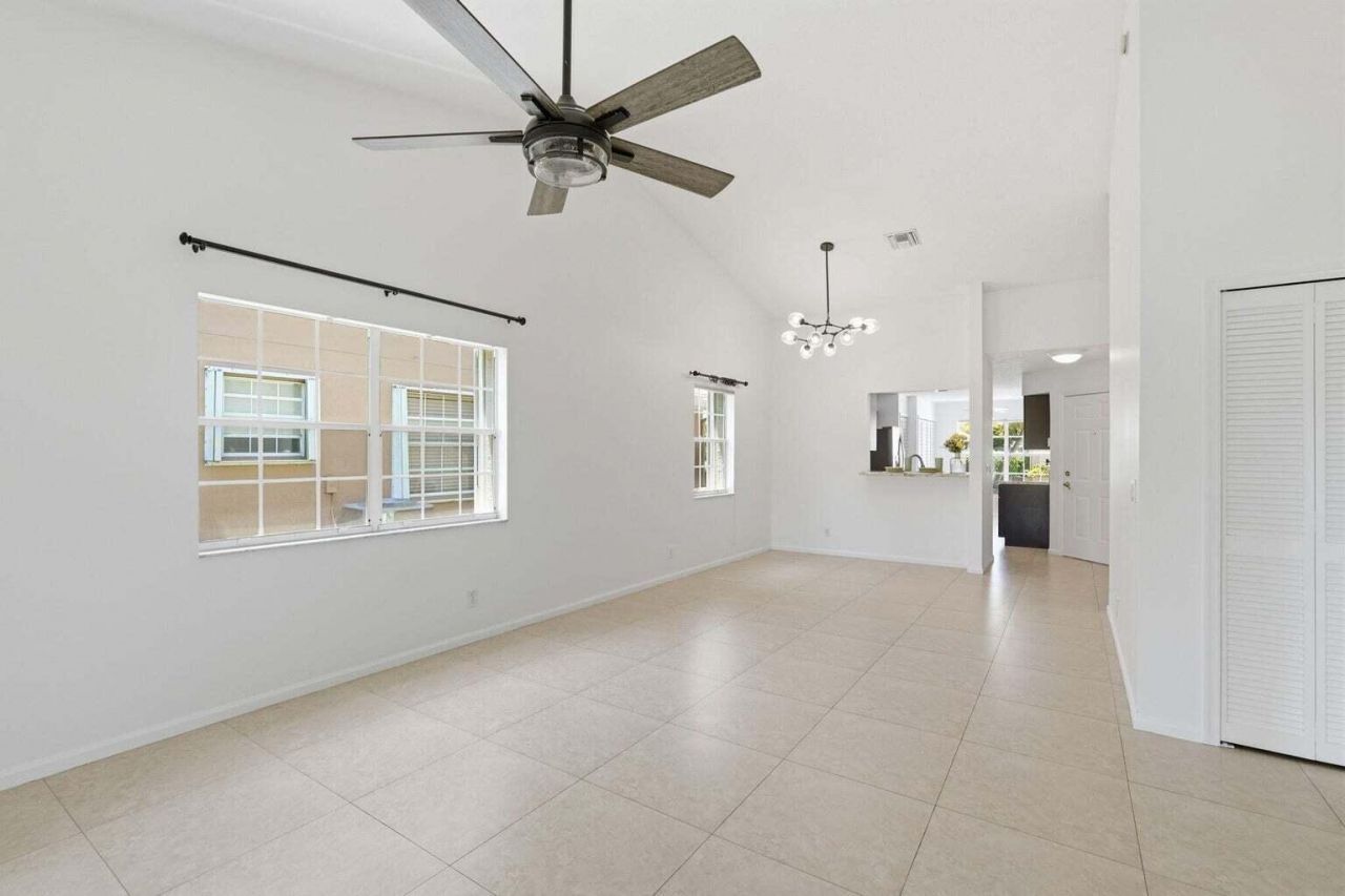 6616 Marissa Circle, Lake Worth, FL 33467 Photo