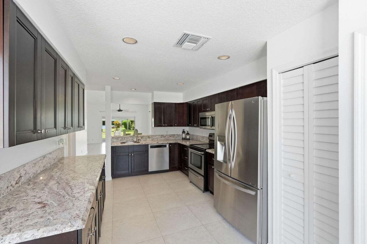 6616 Marissa Circle, Lake Worth, FL 33467 Photo