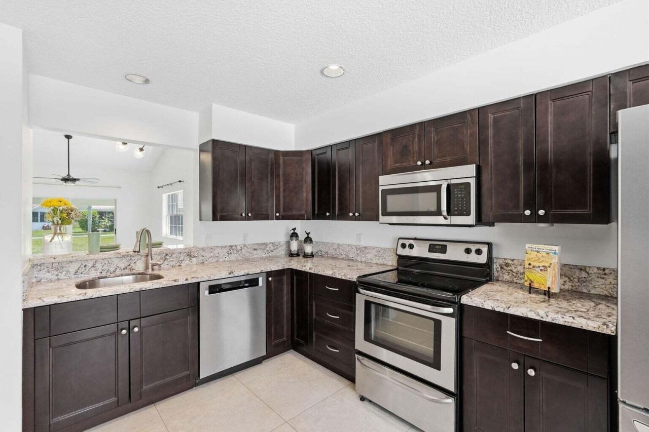 6616 Marissa Circle, Lake Worth, FL 33467 Photo