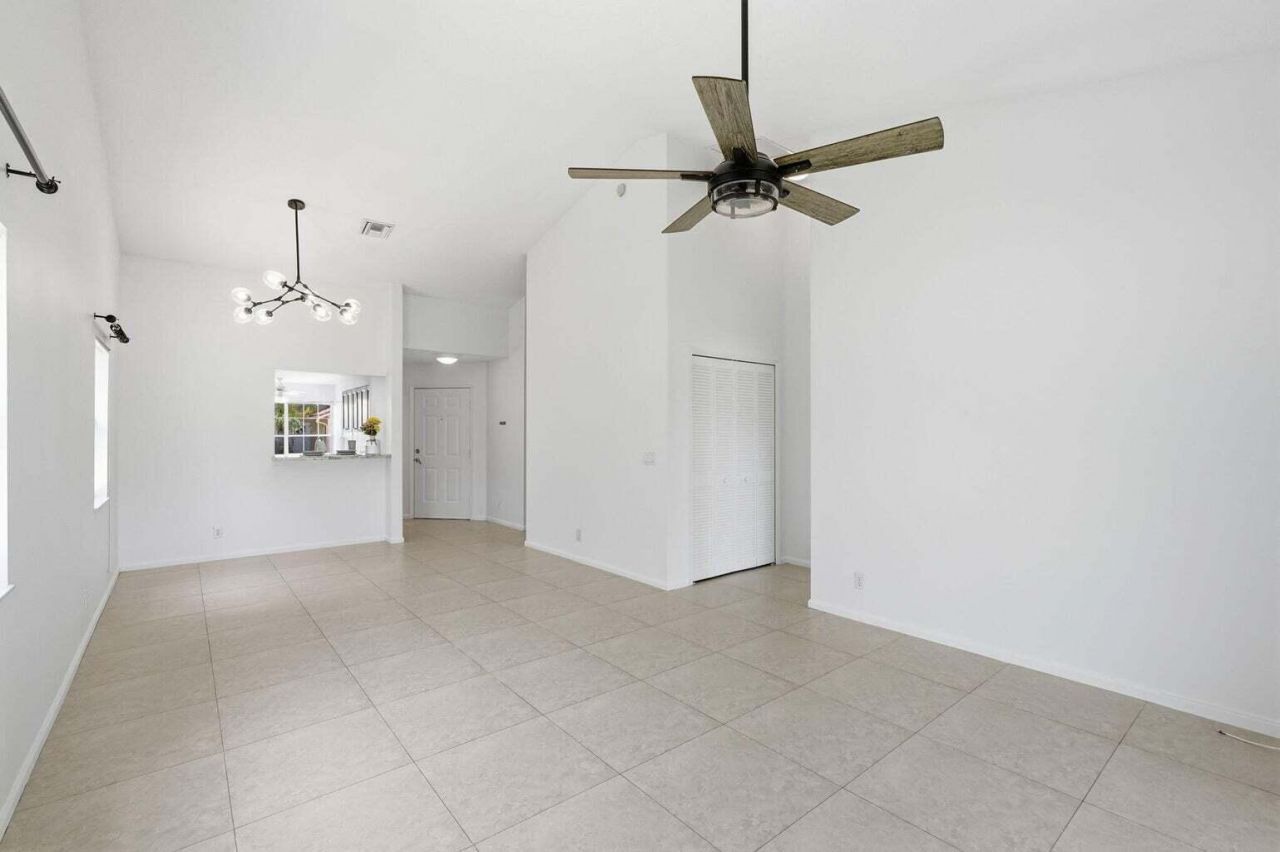 6616 Marissa Circle, Lake Worth, FL 33467 Photo