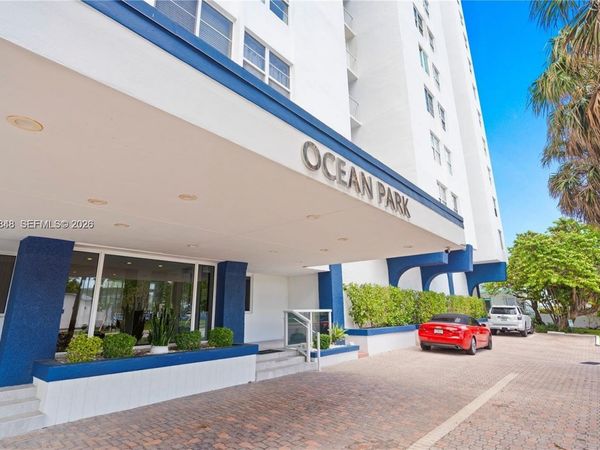 6450 Collins Ave, Unit 205, Miami Beach, FL 33141