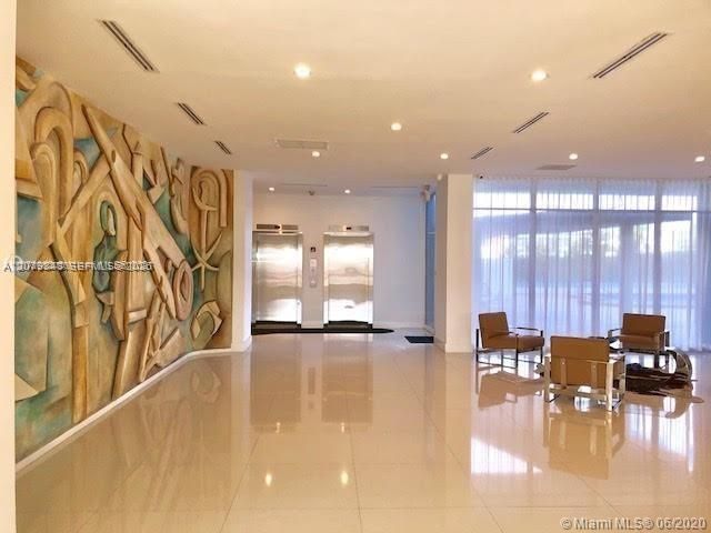 6450 Collins Ave, Unit 205, Miami Beach, FL 33141 Photo