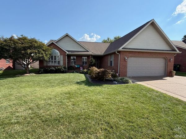 715 Merimac Drive, Evansville, IN 47711
