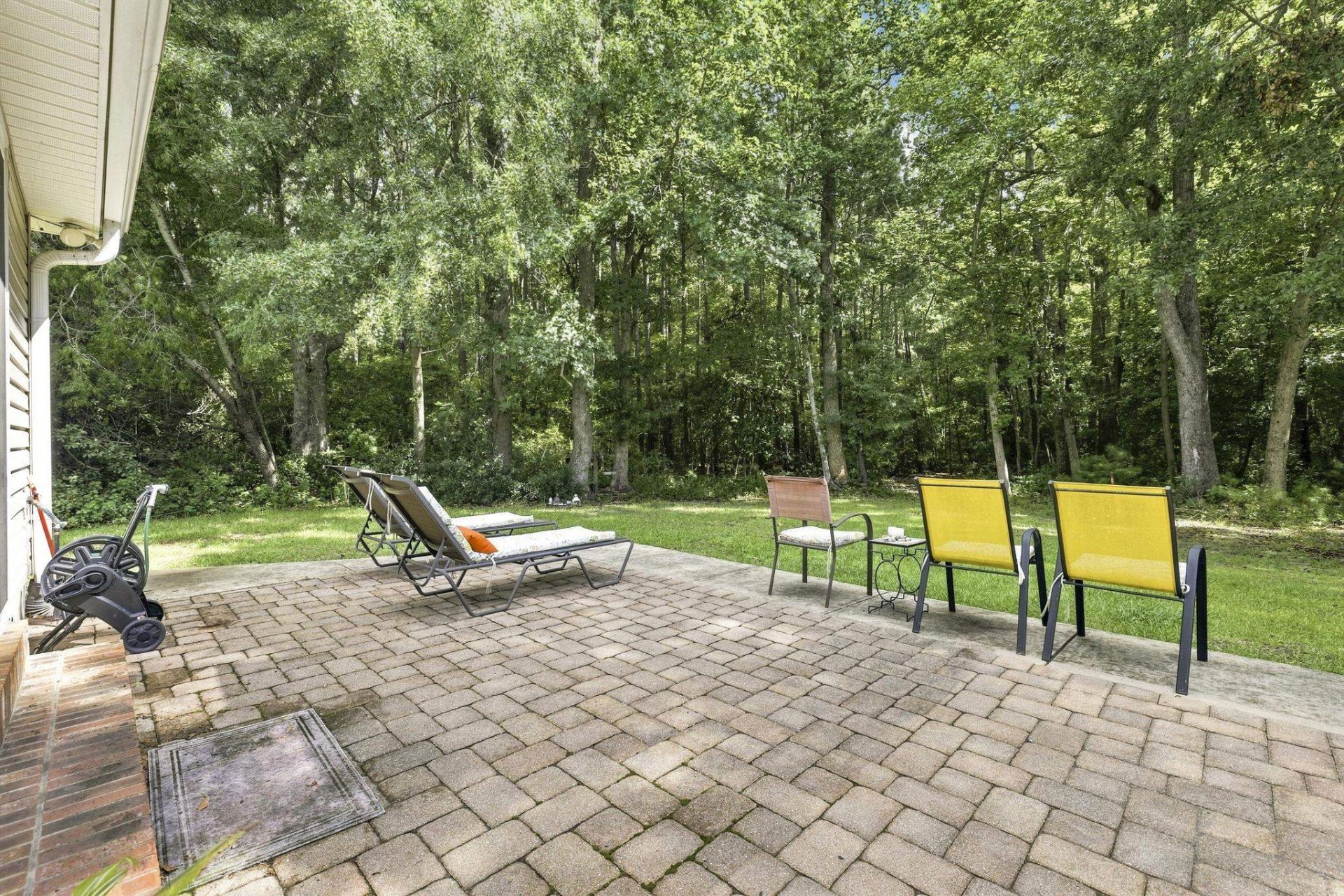 216 Collins Glen Dr. Photo 36