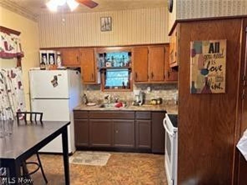 3798 W 38th Street, Cleveland, OH 44109 Photo 3