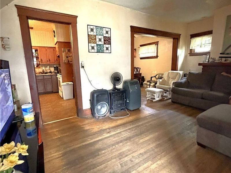 3798 W 38th Street, Cleveland, OH 44109 Photo 9