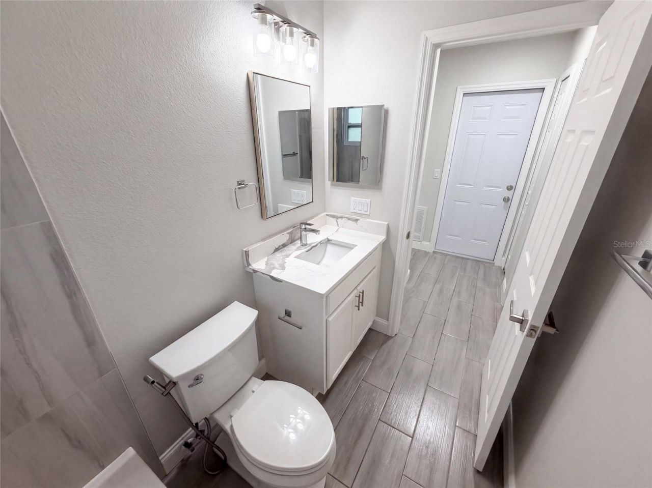 8165 Ridge Road , Weeki Wachee, FL 34613 Photo