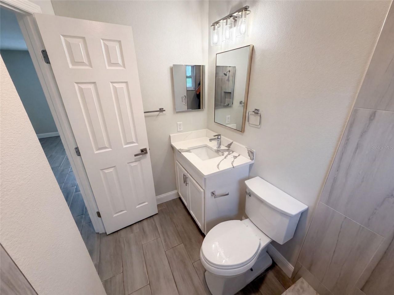 8165 Ridge Road , Weeki Wachee, FL 34613 Photo