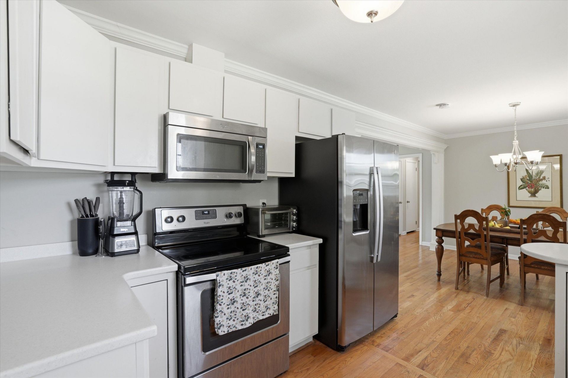 1246 Honeysuckle Lane Photo 11